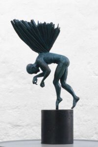 Crouyching Angel Medium 4