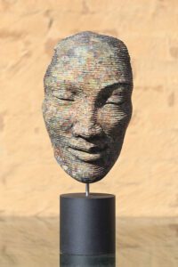 FAITH MASK SMALL FREE STANDING 1