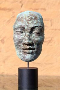 FAITH MASK SMALL FREE STANDING 6