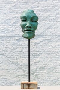 Faith Mask Medium Free standing 1