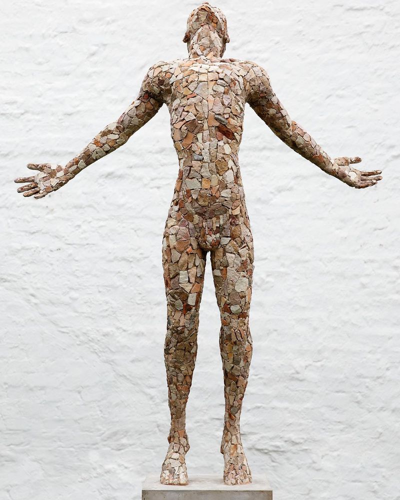 FAITH STONE Lifesize AntonSmit 1
