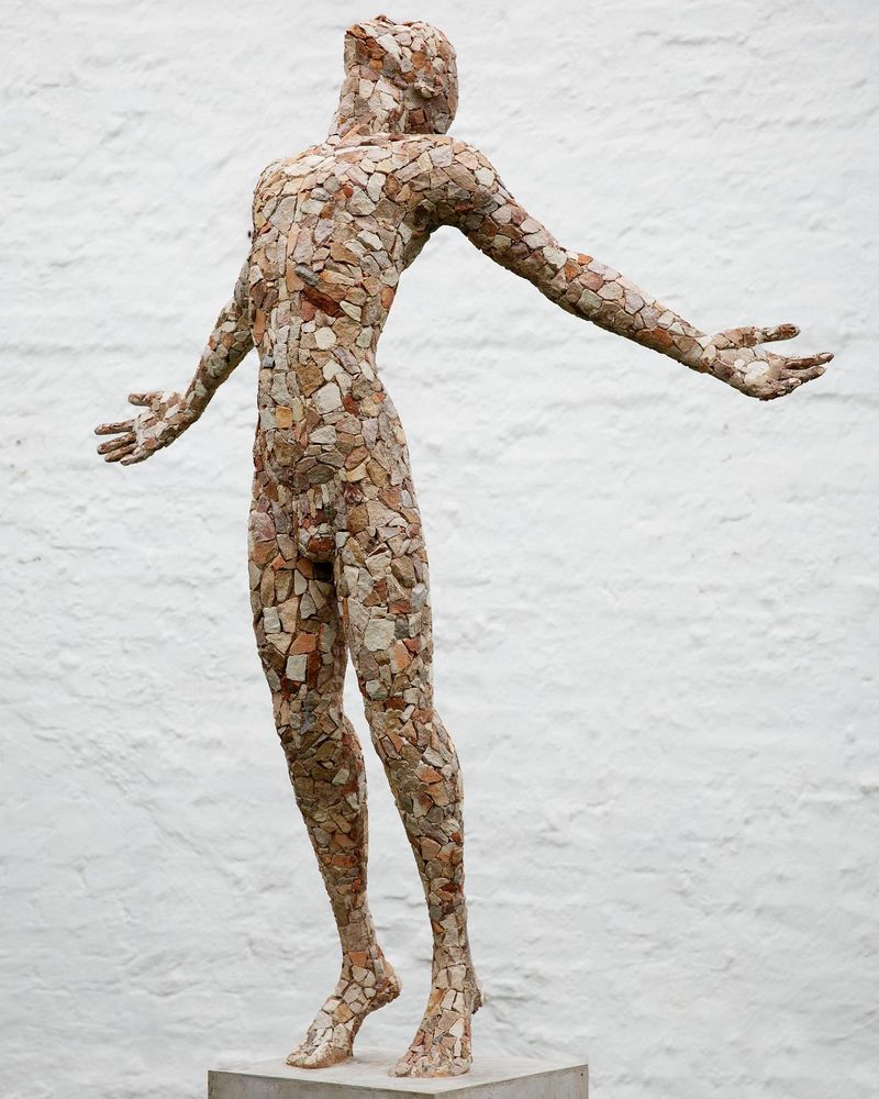 FAITH STONE Lifesize AntonSmit 2