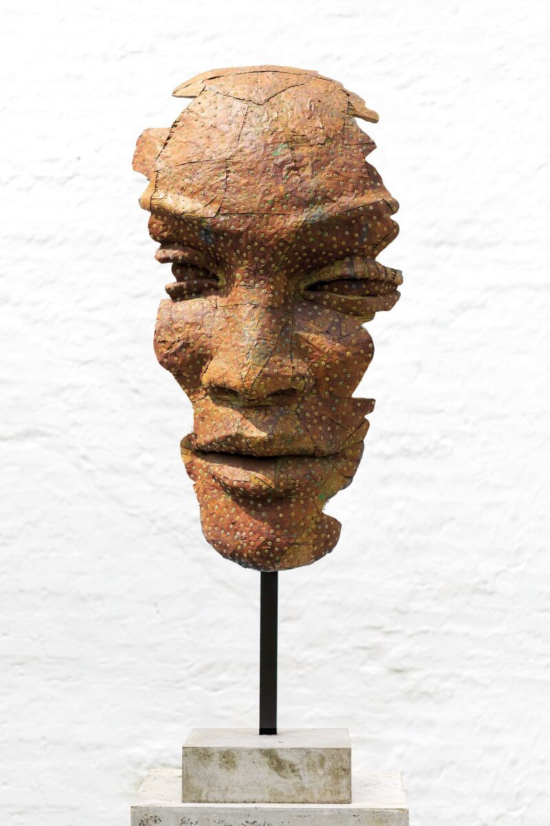 FAITH MASK LARGE METAL PLATED FREESTANDING AS