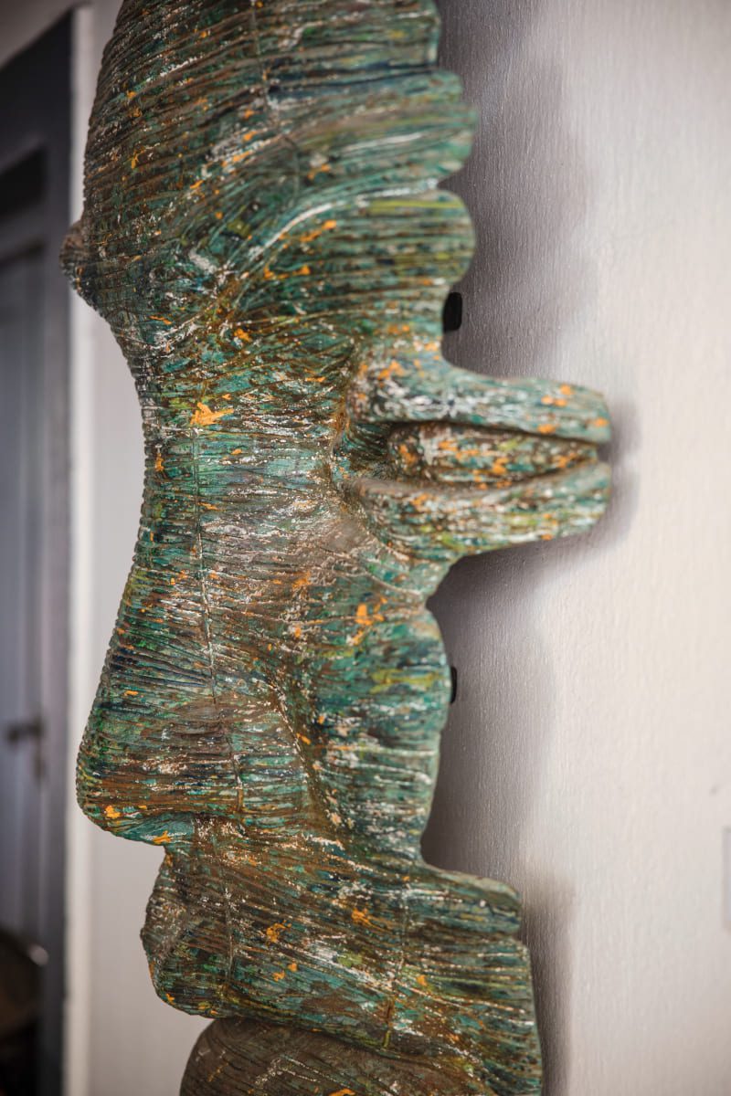 FAITH Mask Wall Mount AntonSmit (3)