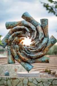 whirlwind large antonsmit sculpture park (9) (1) optimized