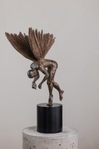 crouchingangel miniature antonsmit (1) optimized